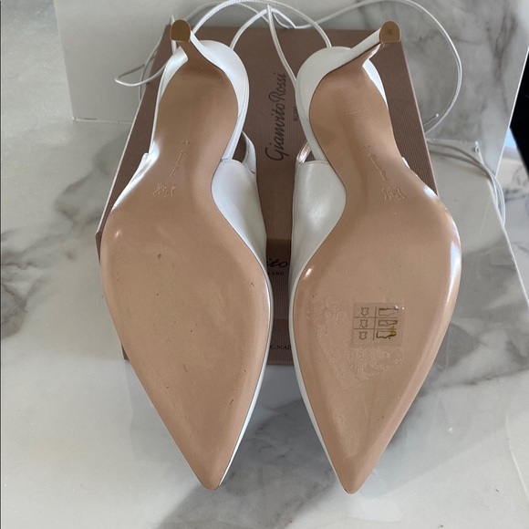 GIANVITO ROSSI IRENE 105 Leather Pumps - Picture 9 of 14